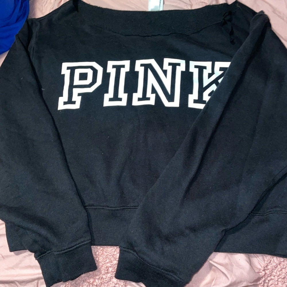 PINK VICTORIA SECRET off shoulder sweatshirt